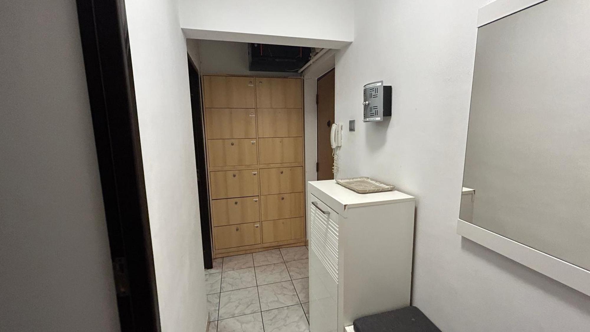 Sleep & Go Parcare Gratuita Self Check-In Appartement Boekarest Buitenkant foto