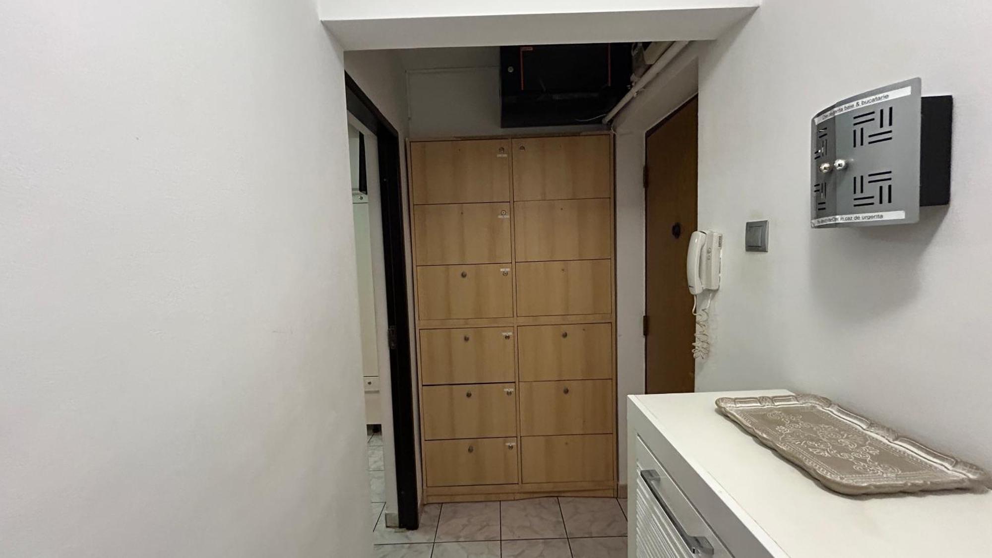 Sleep & Go Parcare Gratuita Self Check-In Appartement Boekarest Buitenkant foto